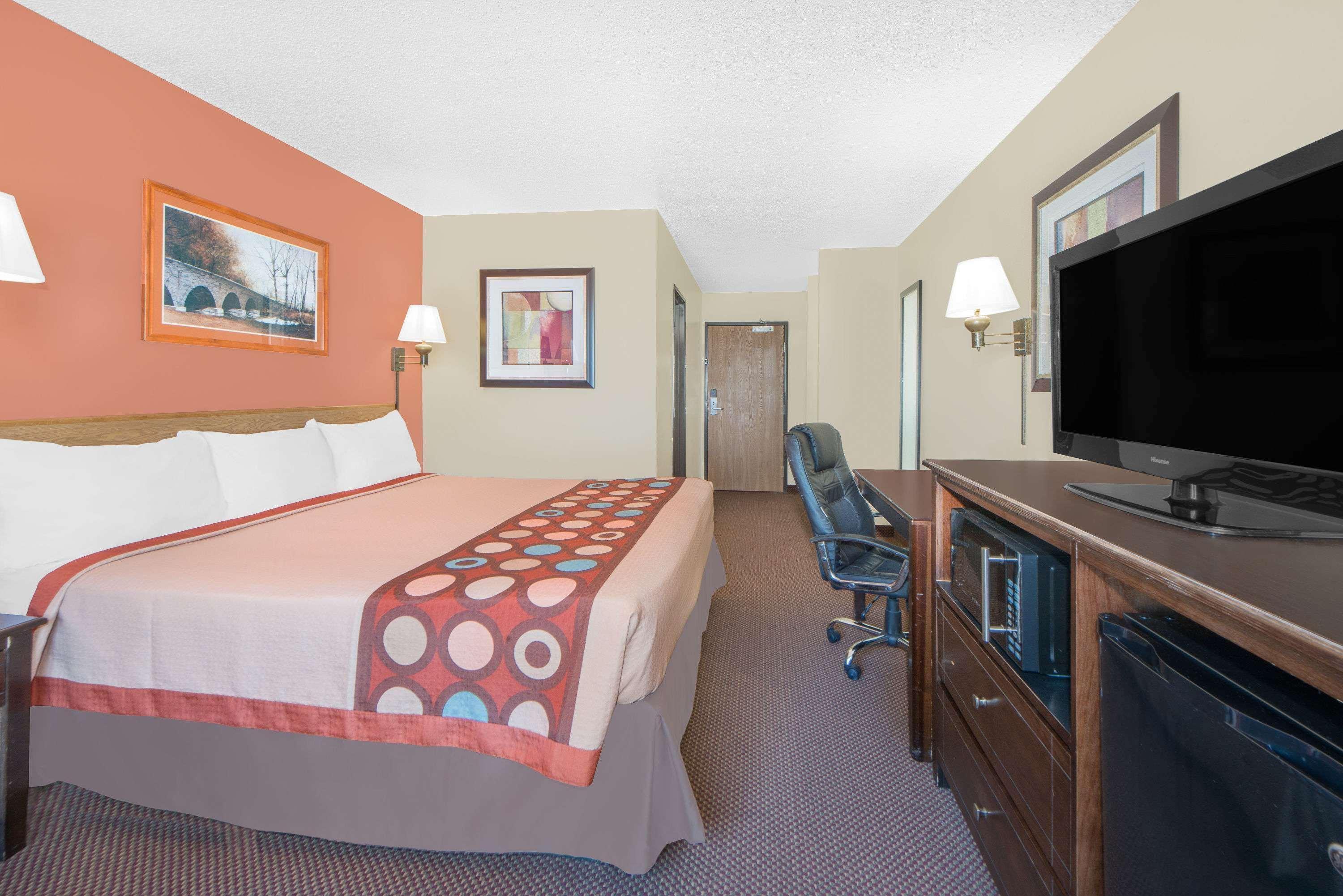 Super 8 By Wyndham Ottumwa Μοτέλ Εξωτερικό φωτογραφία